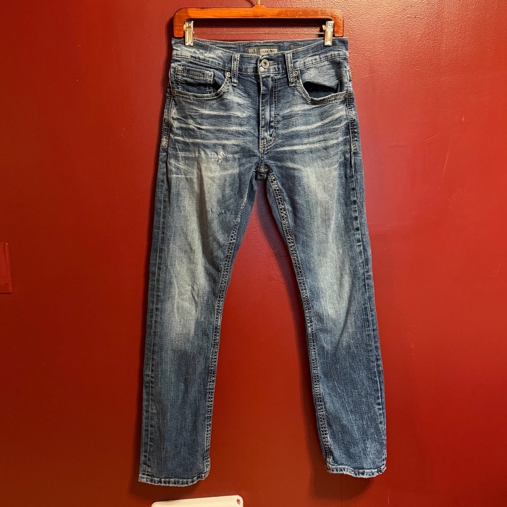 BKE Jake Straight Leg Jeans Mens 31R Medium Wash Distressed Denim